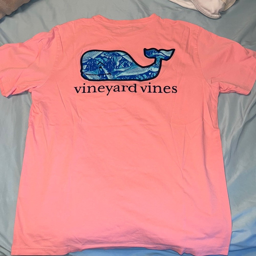 Vineyard vines short sleeve large pink with blue whale